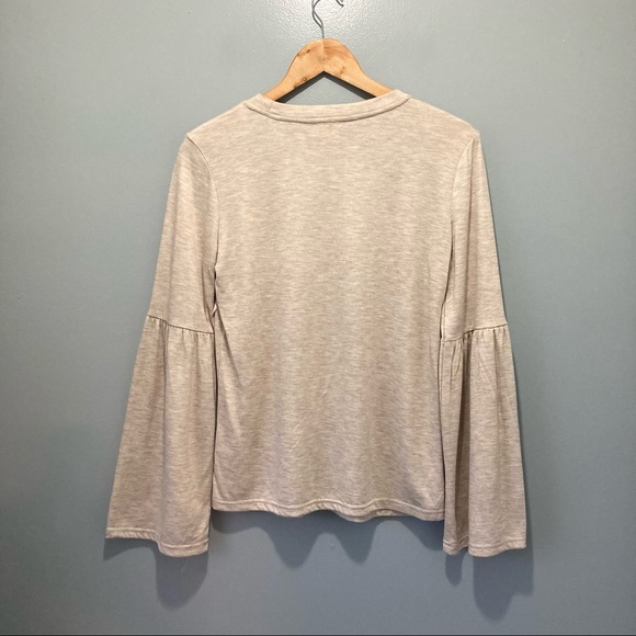Peplum Sleeve Heathered Oatmeal Rayon Blend Top from Cloth by RD Size M BNWT - Picture 8 of 9